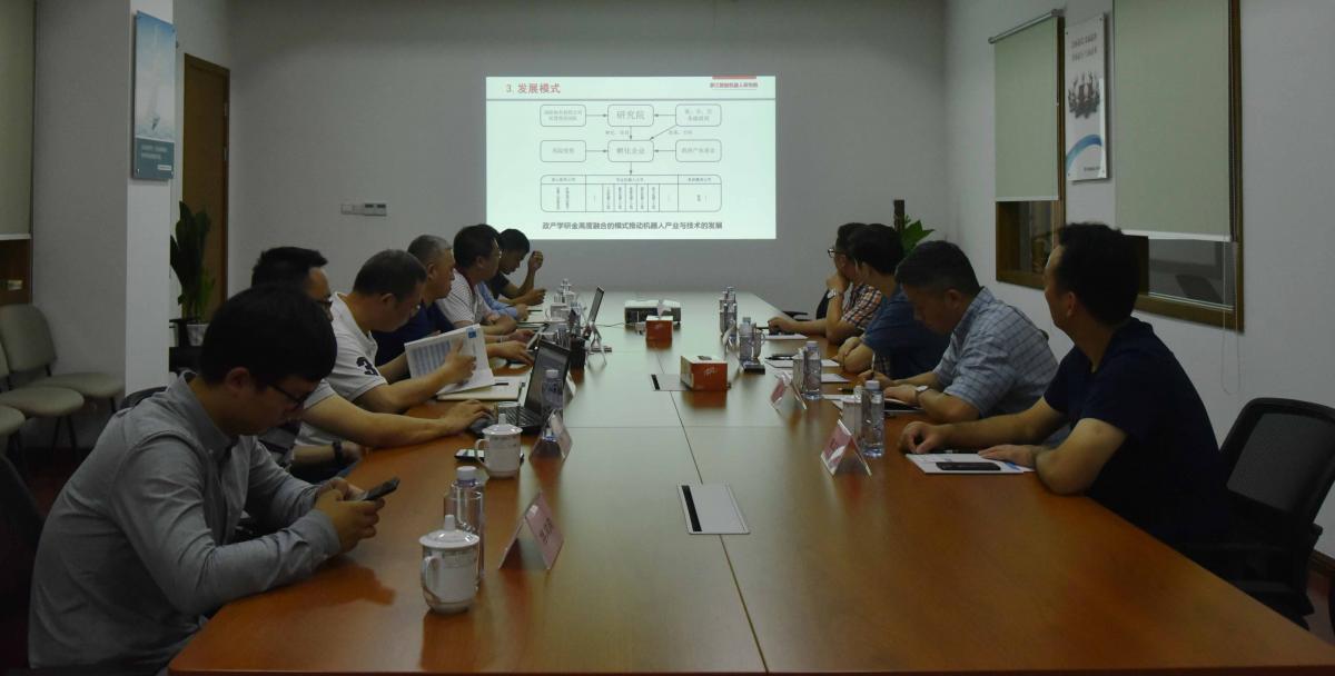 株洲國家高新技術(shù)產(chǎn)業(yè)開發(fā)區(qū)管委會副主任馬立恒 株洲國家高新技術(shù)產(chǎn)業(yè)開發(fā)區(qū)管委會副主任馬立恒