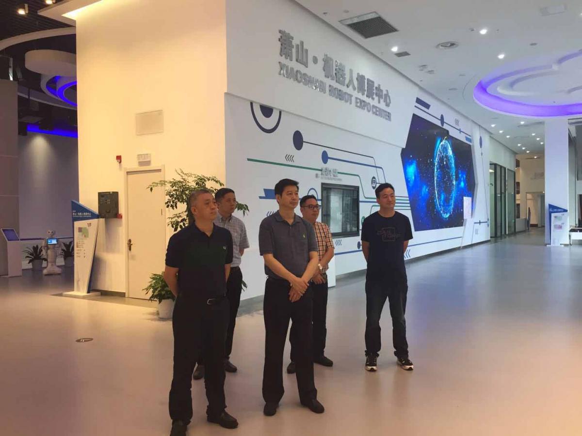 株洲國家高新技術(shù)產(chǎn)業(yè)開發(fā)區(qū)管委會副主任馬立恒 株洲國家高新技術(shù)產(chǎn)業(yè)開發(fā)區(qū)管委會副主任馬立恒